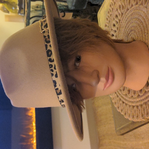 Orchid Love Accessories - Fedora hat